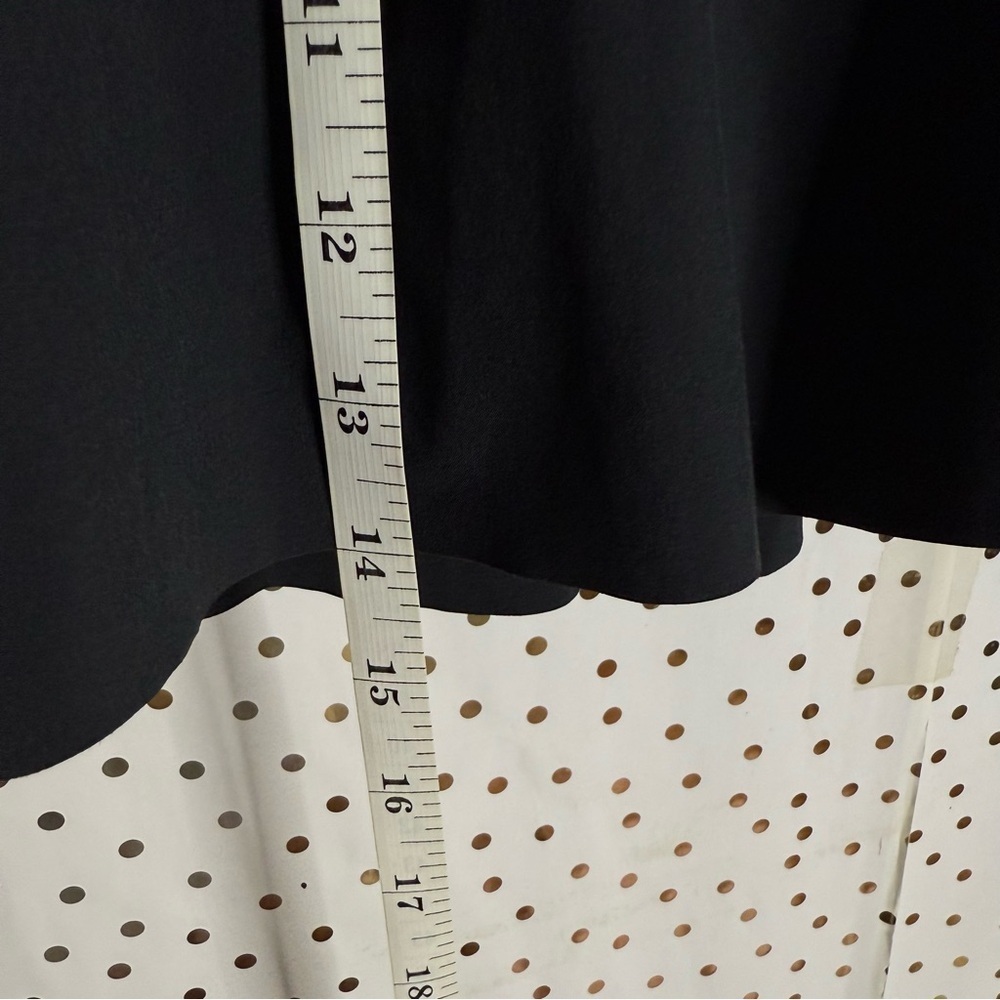 Nike Black Pleated Skirt with White Logo - Picture 4 of 7